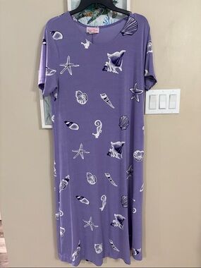 Pretty Woman Collection Ash Purple Seashell Print Maxi Dress